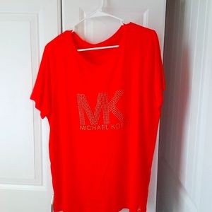 Women shirt